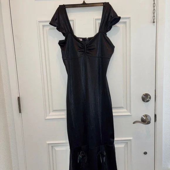 Spandex Pinup Black Wiggle Dress, Sweetheart Neck LG (rns small) by Lolita Girl - Picture 11 of 11